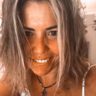 Patocampana's profile picture. Comunicadora y solucionadora. Mi plan preferido..creer, crear, crecer, viajar, soñar, disfrutar y amar. Intuitiva, apasionada, maradoniana y futbolera de alma