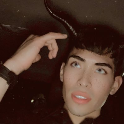 Dreaming with my eyes open 🌙