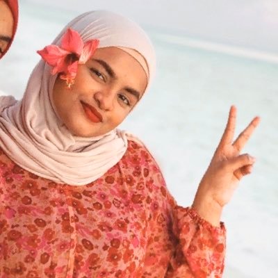 Yuss_25's profile picture. Yuss👑| Law graduate 🎓