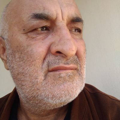Bilmediğini bilen, Bildiğini bilmeyen