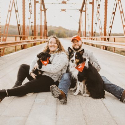 lexis_cummings's profile picture. Kindergarten Teacher🍎 • Wife💍• Daughter • Sister • Dog Mom🐶• Sloth Lover🦥