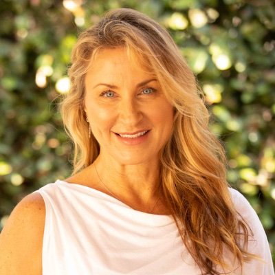 Leadership Coach, co-author of “Critical Axis: Consciousness of Choice in Times of Change,” Founder and CEO of the Institute For Next Level Leadership.
