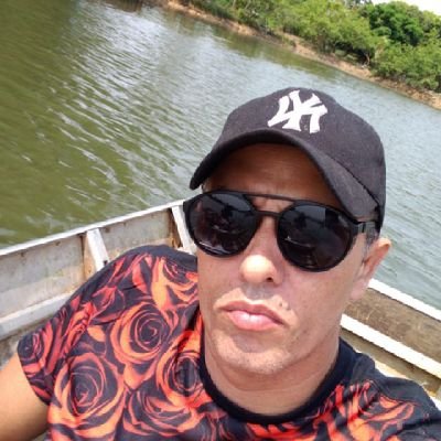 Willian93418084's profile picture. bom humor