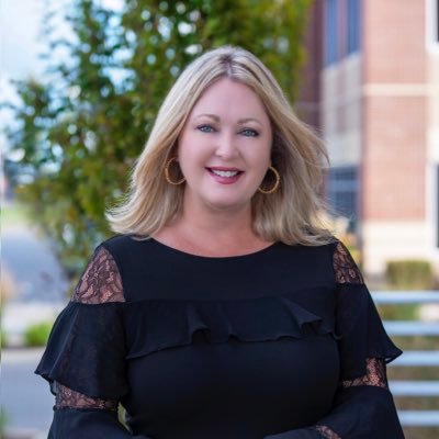 TanaBrewster's profile picture. Associate Broker, Luxury Residential Realtor who lives, works & plays with Passion on the daily! Mommy of two amazing Luvely's. Tennis Rockstar