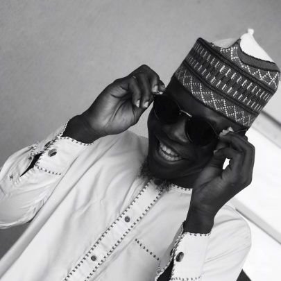 uwaalfa's profile picture. i-uwaalfa 
Allah First ☝
Muhammad s a w❤
family ❤👪
1 April 🎂
FB❤