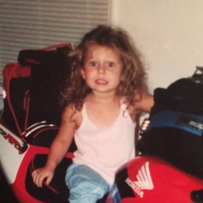 curlyconfused's profile picture. should I add a ‘woohoo,’ or is that too bitchy?