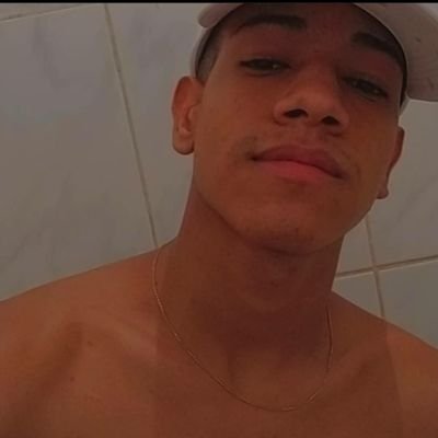 Até onde posso, vou deixando o melhor de mim.
📍Casado
📍 Papai de uma Princesa ♥️