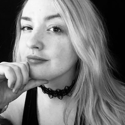 (She/her) Full-Time Twitch Broadcaster. Dread Queen. Unicorn Whisperer. || Business Email: NikkiNocturna@gmail.com