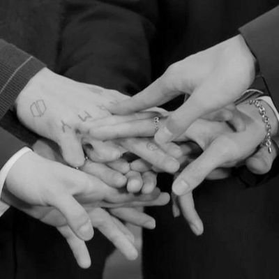 Rachaellansart's profile picture. Kerja. Sambat. AU