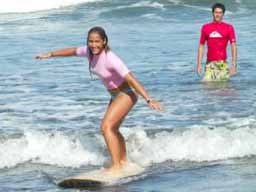 Analuciapor's profile picture. I am Peruvian and surfer girl.....el resto no me importa!