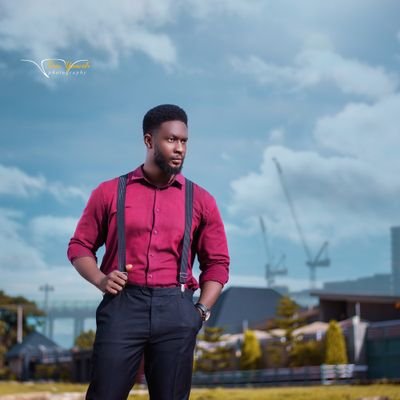 🇳🇬Sculptor/painter/artist&artiste. Follow us on
I.G-iamzephythomson fb-zephy thomson and get a follow back.. A dm away from doing business with us