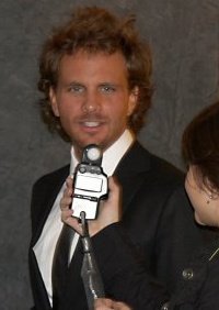 Hitech_Lion's profile picture. Noticias/Tips de Ciencia & Tecnología, Glamour Tecnológico, THX Certified Professional. Enemigo de la publicidad engañosa. Adicto al helado de yogurt.