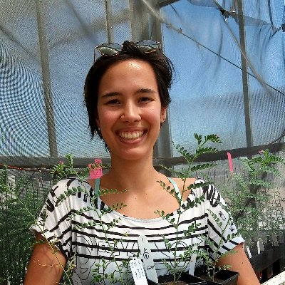 Plant Biology/Bioinformatics PhD based in Grenoble, France 🏔️
She-Her. 
Interested in gene regulation in plants 💻🧬 🌱 Plantae fellow 🌿