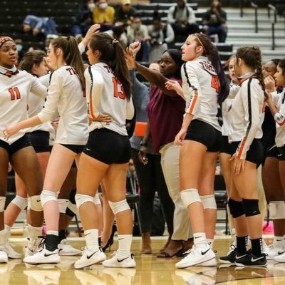 Official Twitter account of the Texas High Lady Tiger 🏐🏐 team!! #whoyawith Follow us to keep up with the team and their season!