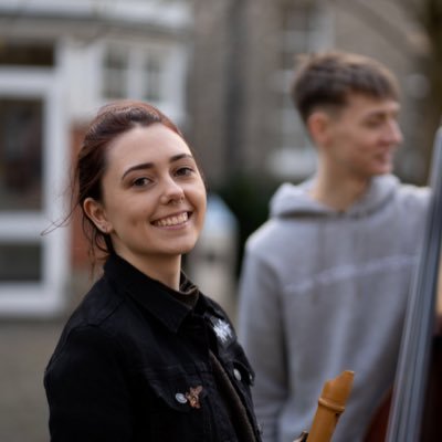 Recorder Player and Organiser of Things • sí/í