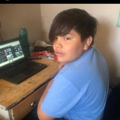 Epicgamerkobe's profile picture. I play roblox and live with @waterthesprouts