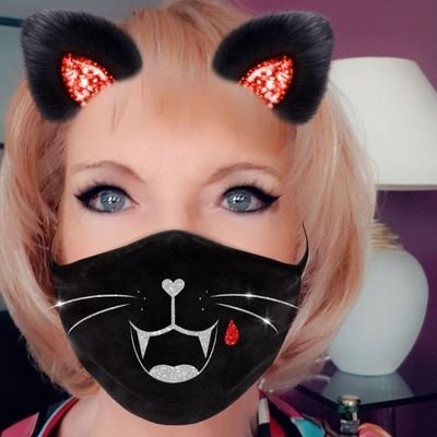 nitahelle's profile picture. “

Ne dis pas tes peines à autrui ; l'épervier et le vautour s'abattent sur le blessé qui gémit.

”