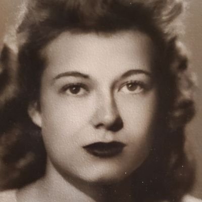 Jencling's profile picture. Platypus Woman: I don't know whether to be a mammal or lay an egg.