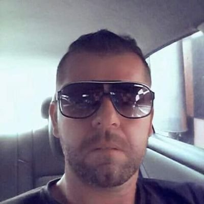 as vezes agente fala o que não é. então melhor agente se conhecer pessoalmente só o tempo dirá quem vc é então o tempo é tudo para agente ser feliz espero vc ak