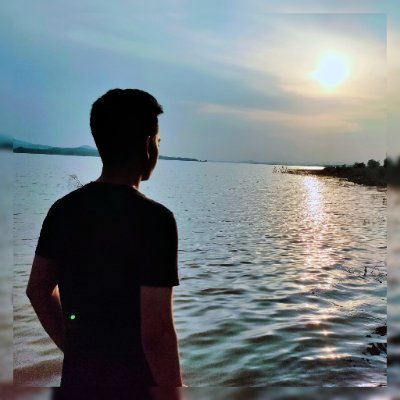 TanishPandey4's profile picture. 