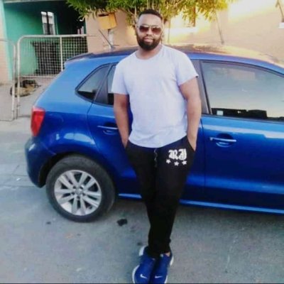 SiyandaV's profile picture. Be humble,be hungry be smart and always be the hardest worker in the room