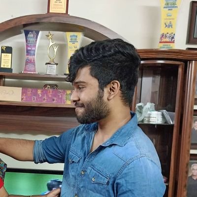 👨💻 Software Dev | Ex-MTS @Zoho |
🎓 NMIMS'23-ITSM MBA
🚀 Crafting Coders With TrendChimp
Love to Travel ✈️🚘
DM for coding discussions 📩
Views are Personal