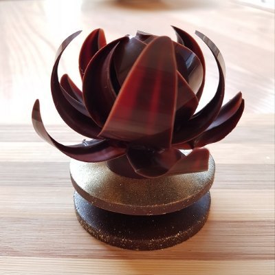 South African artisan chocolatier based in the picturesque Garden Route. With 15 years experience making chocolate, I still am being taught daily lessons