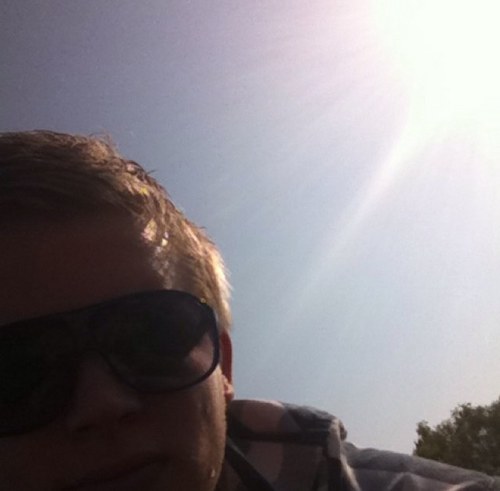 JeffrOtweet's profile picture. 