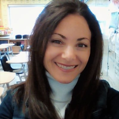 Spanish and French teacher via Comprehensible Input Methodologies. Chief Positivity Officer. Always learning...
