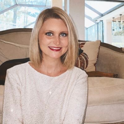 absoff12's profile picture. Always late but worth the wait 💁🏼 |Marshall University & ΣΣΣ Alum |