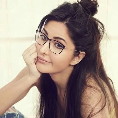 AyeshaSinha11's profile picture. love u zindagi❤
