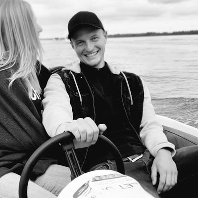 leanderzwolle's profile picture. Lichamelijke opvoeding docent - spelend bij DOS'46 - hoofdjeugdopleiding DOS'46