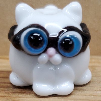 I'm a lampwork bead artist. I use a hot head torch to create little animal beads. 🌊🌊🌊