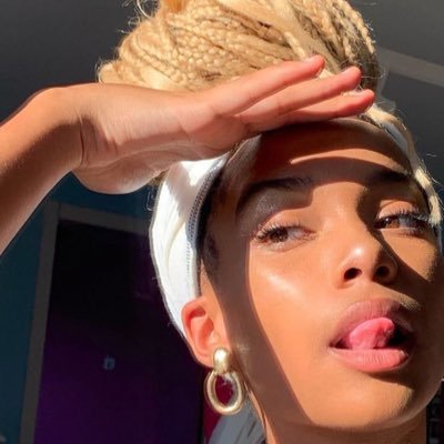 plusdepinesdan1's profile picture. 𝒫𝓁𝒶𝒾𝓇𝑒 𝒶̀ 𝓆𝓊𝒾 ? 𝒜̀ 𝓆𝓊𝑜𝒾 ? 𝒫𝑜𝓊𝓇𝓆𝓊𝑜𝒾 𝒻𝒶𝒾𝓇𝑒