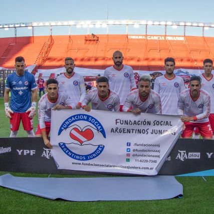 Hincha y Socio Vitalicio.
Vicepresidente de la ASOCIACIÓN ATLÉTICA ARGENTINOS JUNIORS
Fundador AAAJ y su Gente desde el 3/10/1990 34 años 
instagram @pedro_glik