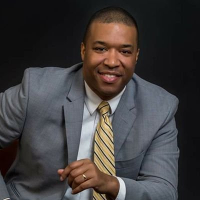 In addition to being the 🔌.
I enhance the Confidence, Clarity & Connections of HBCU Graduates & Students when it comes to Networking & Using LinkedIn