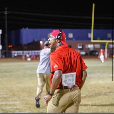 God 1st | Father | Lake Charles College Prep Off. Coordinator ❤️💛| Louisiana Tech University Alum 🏈❤️💙 “Weeping my endure for a night”