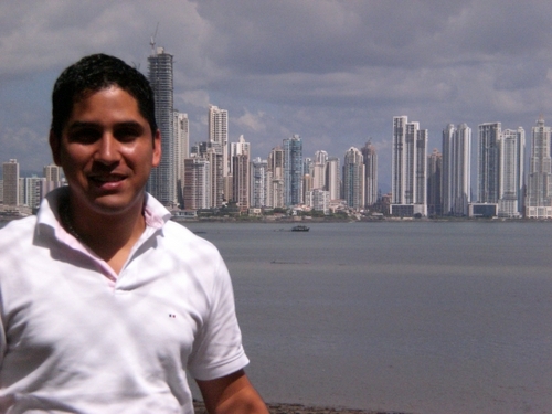 jhonnyvu's profile picture. Emprendedor, deportista, amante de la tecnología, creo en la perseverancia como clave del éxito