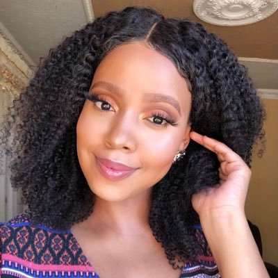 nomtilishas's profile picture. Life is beautiful! While you here, please subscribe to my YouTube channel 🌸