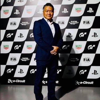 『TSK(株)田中鉄三郎』/#モノづくり系職人30年/#モータースポーツを愛してます/#グランツーリスモ歴25年/#RacingSimulator/#自動車メーカー開発用機材制作/#メタバース/#VR/#NFT/#WEB3/#RED_EMOTOR/#スーパー耐久/#Audi/#スープラ/#空手/#エンタメ/#ハワイ/