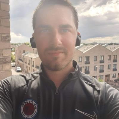 FOLKZY22's profile picture. 31, dad of 3, engaged.