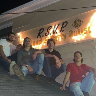 _strumboli_'s profile picture. I'm your huckleberry