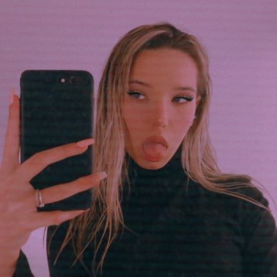 TRASHORTY's profile picture. sad n sassy