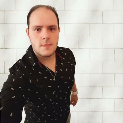 tonynicolett's profile picture. Economista, hincha de River Plate (el mas grande siempre)