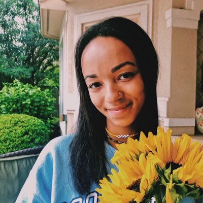 rrachelschwartz's profile picture. be kind, be groovy, be you #BLM she/her