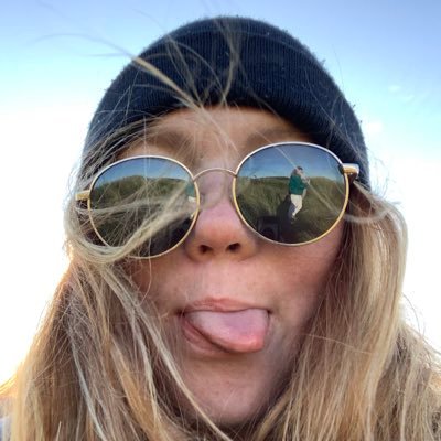 MaddieLean's profile picture. she/her 😎