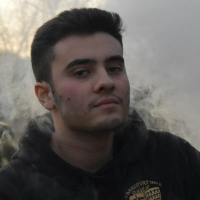 Je préfère encore être un cochon décadent plutôt qu’un fasciste.(+1 pour la ref)