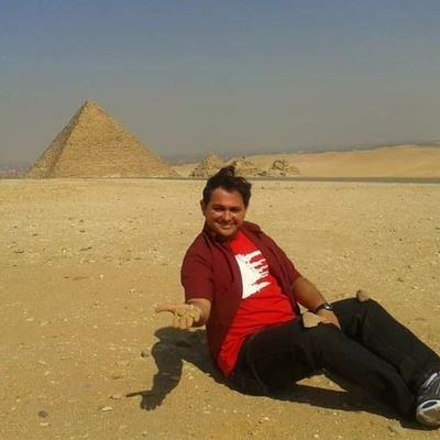 Jornalista.
Historiador.
Radialista.
Professor de Humanas,concursos públicos.
Especialista em Antropologia, ciências sociais e conflitos mundiais.