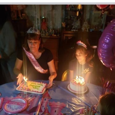 Justa_Mommom's profile picture. #Atheist #BlackLivesMatter, supports #LGBTQ🌈 #ClimateChange #Feminist #GunControl #ProChoice #ProudDemocrat💙