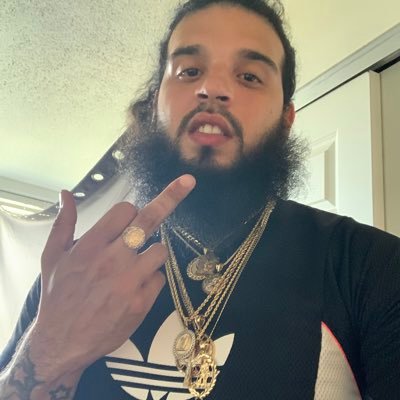 HenneyRemy91_'s profile picture. 